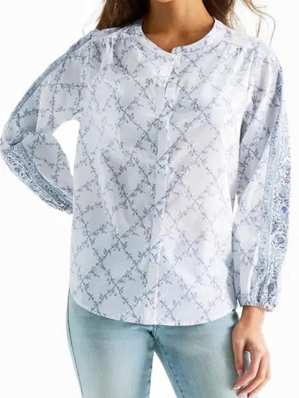 Lucky Brand Women's Geometric Blouse in White & Blue Size Medium